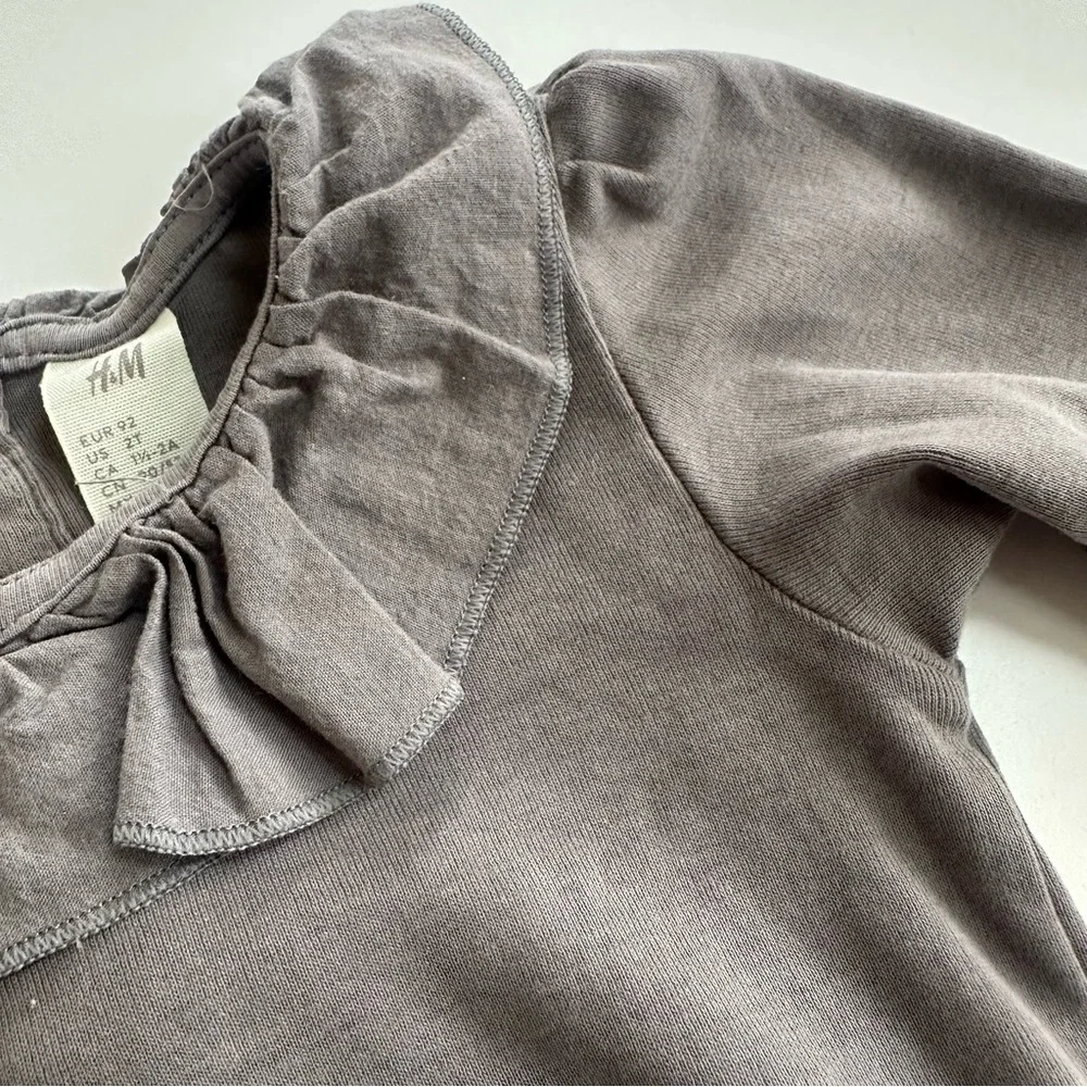 HM | Gray Long Sleeve One Piece Bodysuit with Ruffle Collar